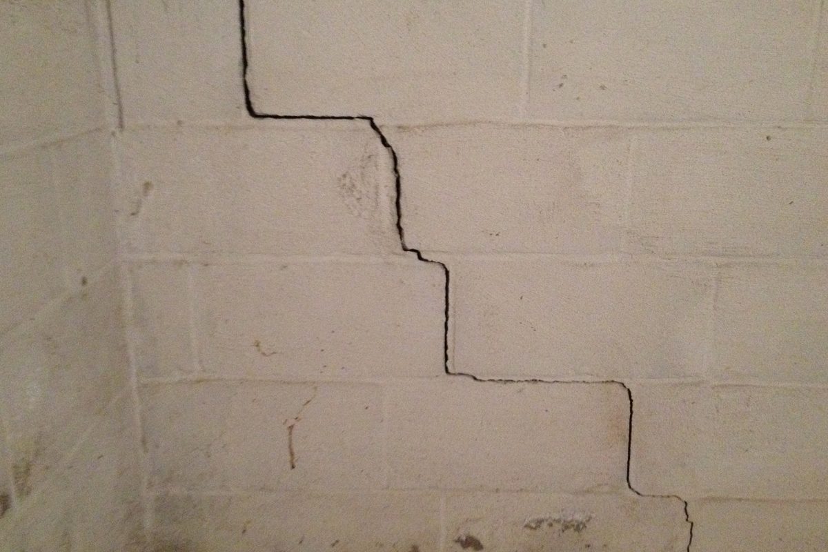 Cracked foundation repair and cost  Mississauga Oakville Burlington