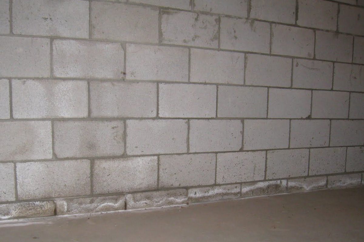 How to fix a leaking cinder block foundation wall - block wall